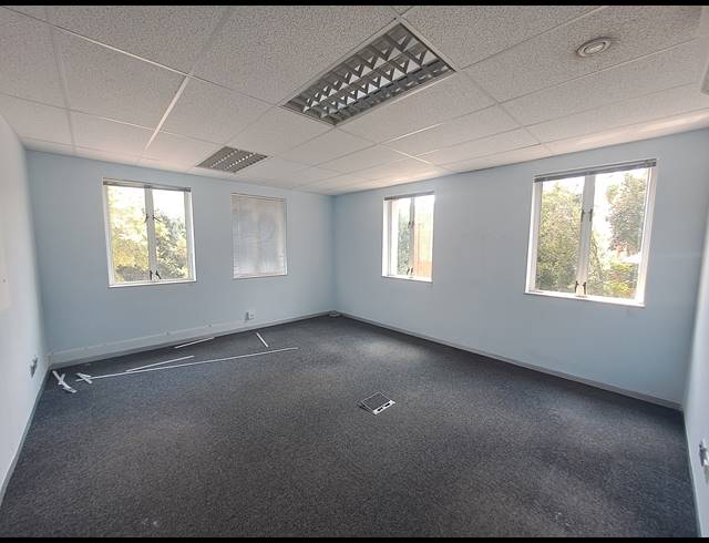 289M² OFFICE TO LET IN ILLOVO